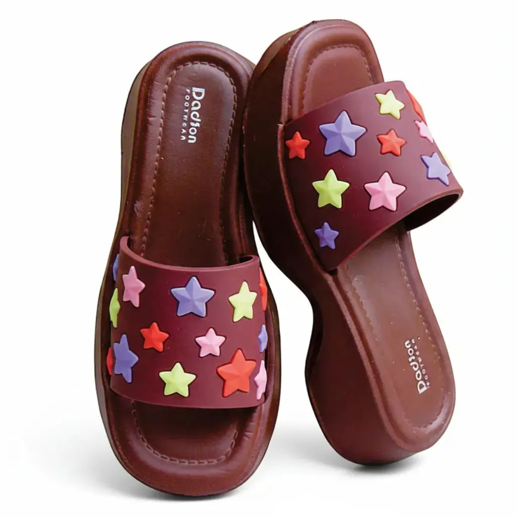 Women Star Design Slippers Maroon Comfortable EVA Slides